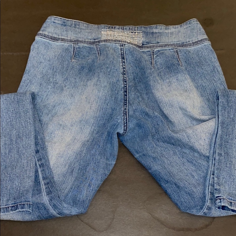 Lucy Blue Small Skinny Jeans with Acid-Wash Finish - Picture 6 of 13
